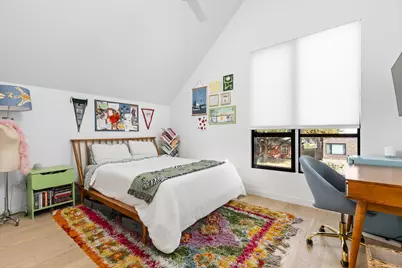 7502 Saint Louis Street, Austin, TX 78757 - Photo 23