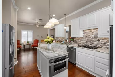 2224 Garden Court, San Marcos, TX 78666 - Photo 9