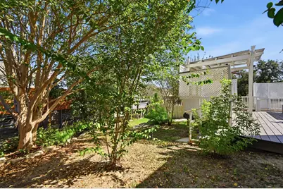 11524 Emerald Falls Drive, Austin, TX 78738 - Photo 31