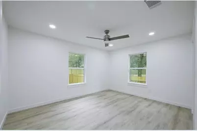 11403 Leander Street, Jonestown, TX 78645 - Photo 17