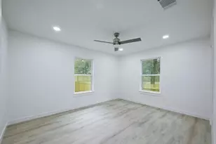 11403 Leander St, Jonestown, TX 78645 - Photo 17