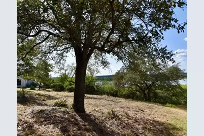 637 Wesley Ridge Drive, Spicewood, TX 78669 - Photo 11