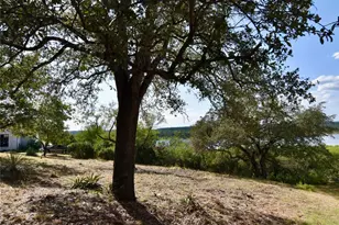 637 Wesley Ridge Dr, Spicewood, TX 78669 - Photo 11