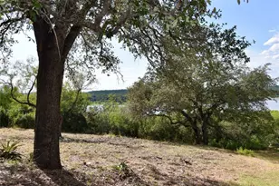 637 Wesley Ridge Dr, Spicewood, TX 78669 - Photo 9