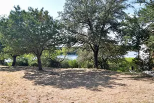 637 Wesley Ridge Dr, Spicewood, TX 78669 - Photo 5