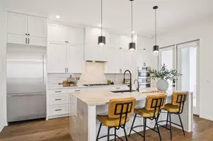 2518 Watkins Wy, Austin, TX 78746 - Photo 3