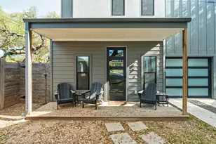 1183 Oak Grove Ave, Austin, TX 78702 - Photo 1