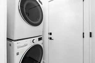 1183 Oak Grove Ave, Austin, TX 78702 - Photo 19