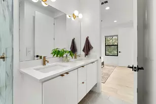 1183 Oak Grove Ave, Austin, TX 78702 - Photo 13