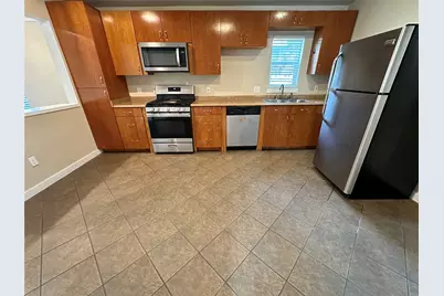 2103 E 16th Street #A, Austin, TX 78702 - Photo 11