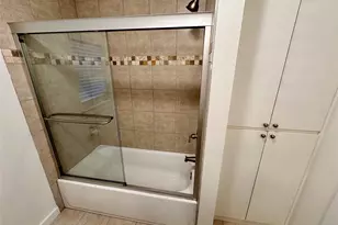 2103 E 16th St, Austin, TX 78702 - Photo 15