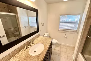 2103 E 16th St, Austin, TX 78702 - Photo 19