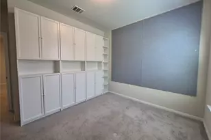 108 Calhoun Ln, Georgetown, TX 78633 - Photo 17