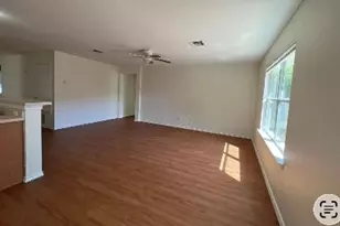 940 Goldenrod St, Kyle, TX 78640 - Photo 9