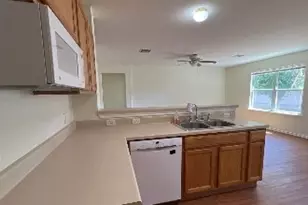 940 Goldenrod St, Kyle, TX 78640 - Photo 5