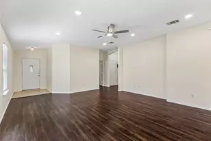 505 Washington Square Dr, Leander, TX 78641 - Photo 3