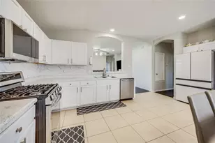 505 Washington Square Dr, Leander, TX 78641 - Photo 7
