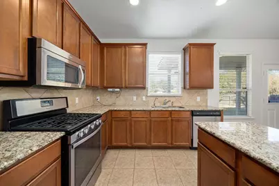 20224 Stanley Robin Lane, Pflugerville, TX 78660 - Photo 15