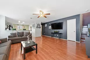 165 Opal Lake Dr, Kyle, TX 78640 - Photo 5