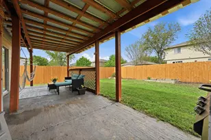 165 Opal Lake Dr, Kyle, TX 78640 - Photo 17