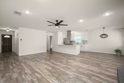 110 W Garrett Run, Austin, TX 78753 - Photo 9