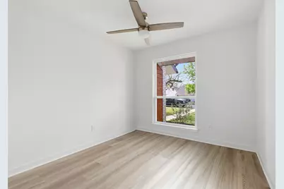 304 Loganberry Court, Austin, TX 78745 - Photo 21