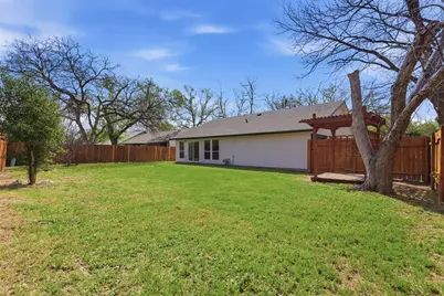 304 Loganberry Court, Austin, TX 78745 - Photo 27
