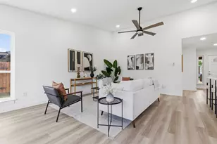 304 Loganberry Ct, Austin, TX 78745 - Photo 7