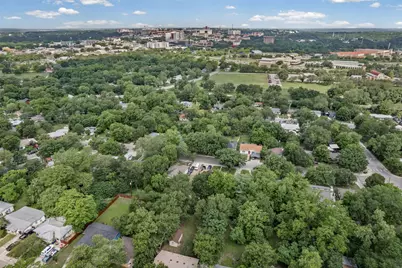 943 Field Street, San Marcos, TX 78666 - Photo 9