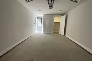 6920 Bethune Ave, Austin, TX 78752 - Photo 9