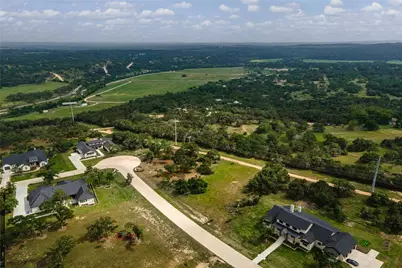 294 Mae Point, Dripping Springs, TX 78620 - Photo 15
