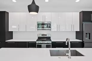 1005 Cardinal Ln, Austin, TX 78704 - Photo 3