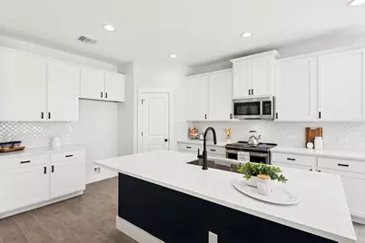 2604 Wilson Avenue, Lago Vista, TX 78645 - Photo 11