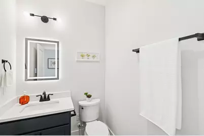 2604 Wilson Avenue, Lago Vista, TX 78645 - Photo 23