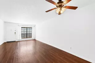 2425 Ashdale Dr, Austin, TX 78757 - Photo 3