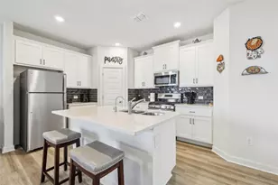 306 Banff Dr, Kyle, TX 78640 - Photo 11