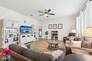 306 Banff Dr, Kyle, TX 78640 - Photo 5