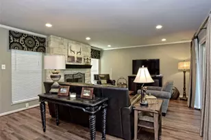 222 Lido St, Lakeway, TX 78734 - Photo 11