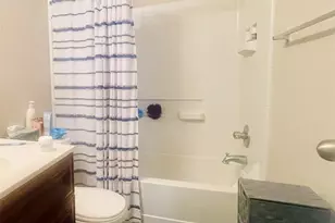 704 Claremont Pkwy, Marble Falls, TX 78654 - Photo 11