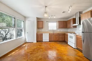 7101 Thannas Way, Austin, TX 78744 - Photo 17