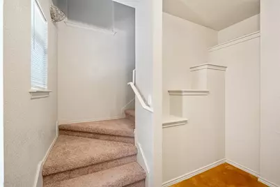 7101 Thannas Way, Austin, TX 78744 - Photo 33