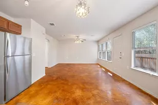 7101 Thannas Way, Austin, TX 78744 - Photo 19