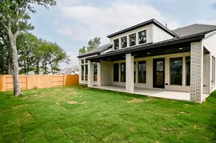 124 Brewer St, Kyle, TX 78640 - Photo 7