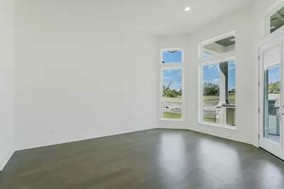 216 Scofield Avenue, Georgetown, TX 78628 - Photo 11