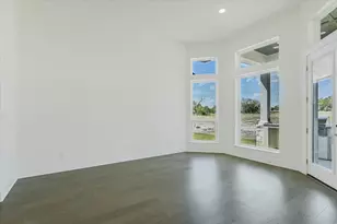 216 Scofield Ave, Georgetown, TX 78628 - Photo 11