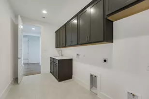 216 Scofield Ave, Georgetown, TX 78628 - Photo 17