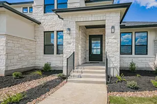 216 Scofield Ave, Georgetown, TX 78628 - Photo 5