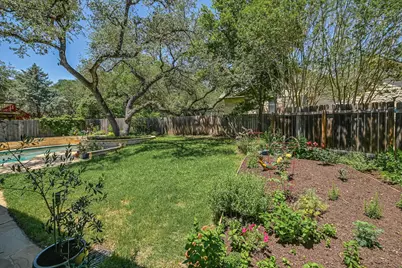 4900 Backtrail Drive, Austin, TX 78731 - Photo 33