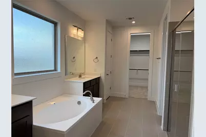 405 Texas Sky Drive, Georgetown, TX 78628 - Photo 5