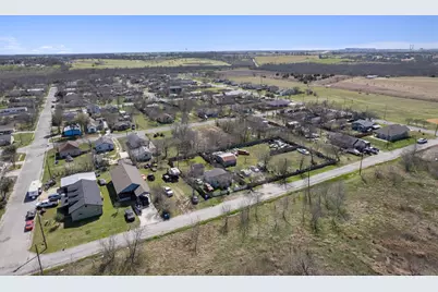 508 W Martin Luther King Jr Boulevard, Taylor, TX 76574 - Photo 13